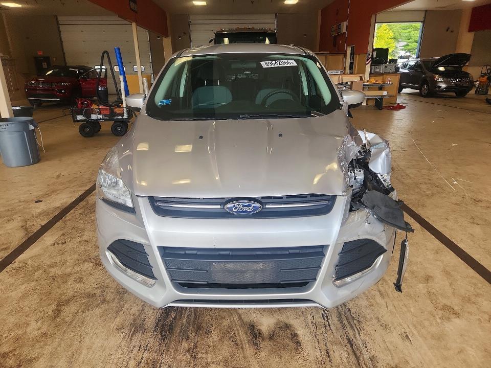 2015 Ford Escape მანქანა იყიდება აუქციონზე, vin: 1FMCU9GX9FUC58443, აუქციონის ნომერი: 69642066