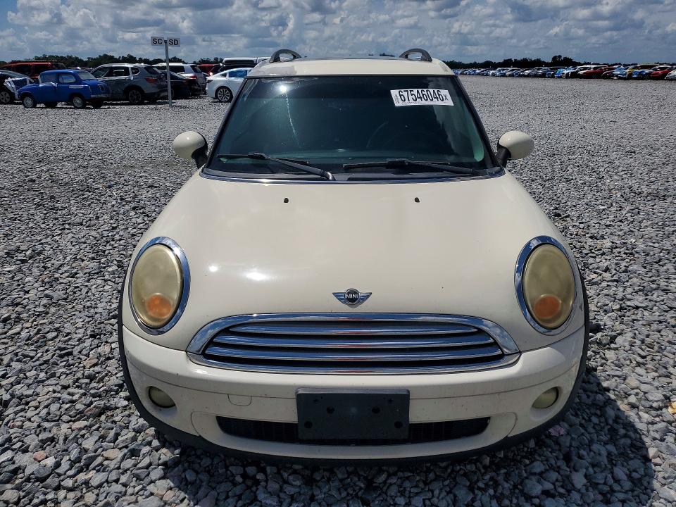 2009 Mini Cooper Clubman მანქანა იყიდება აუქციონზე, vin: WMWML33599TX33948, აუქციონის ნომერი: 67546046