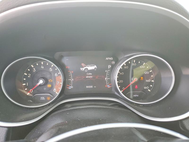 69675856 :رقم المزاد ، 3C4NJDBB3KT812844 vin ، 2019 Jeep Compass مزاد بيع