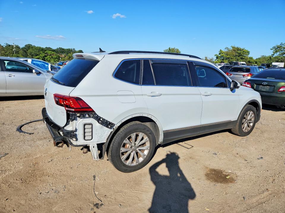 Aukcja sprzedaży 2018 Volkswagen Tiguan, vin: 3VV2B7AX0JM038982, numer aukcji: 68494956