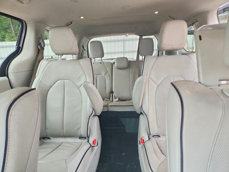 70026586 :رقم المزاد ، 2C4RC1N71JR144867 vin ، 2018 Chrysler Pacifica مزاد بيع