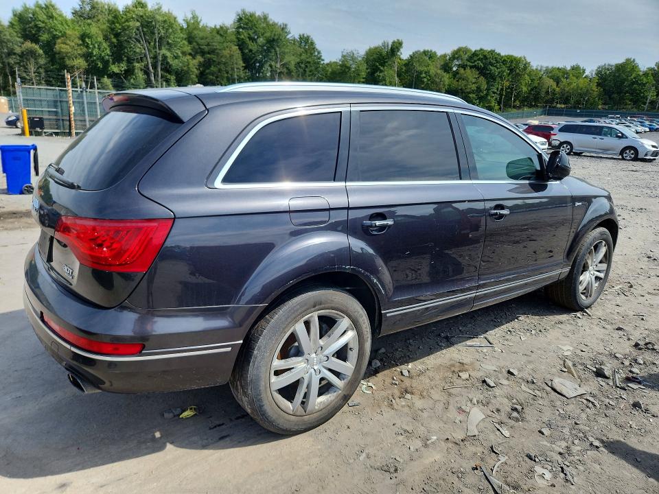 2015 Audi Q7 მანქანა იყიდება აუქციონზე, vin: WA1LGAFEXFD018924, აუქციონის ნომერი: 67689036