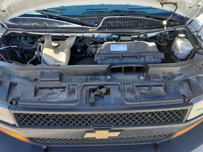 69492986 :رقم المزاد ، 1GCWGAFP7L1258949 vin ، 2020 Chevrolet Express G2500 مزاد بيع
