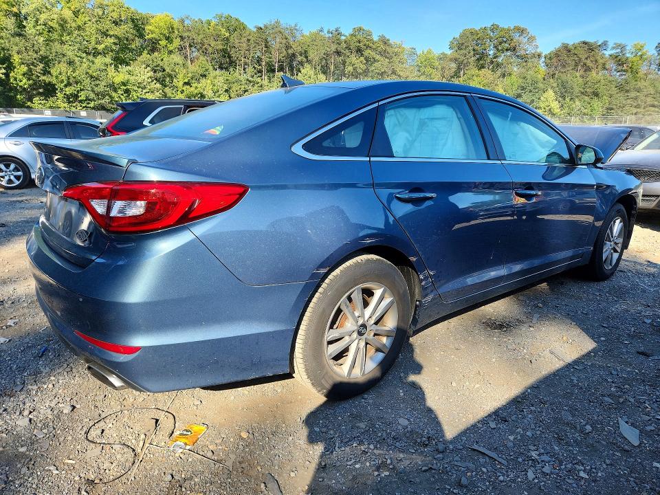 2015 Hyundai Sonata მანქანა იყიდება აუქციონზე, vin: 5NPE24AF2FH212095, აუქციონის ნომერი: 69108336
