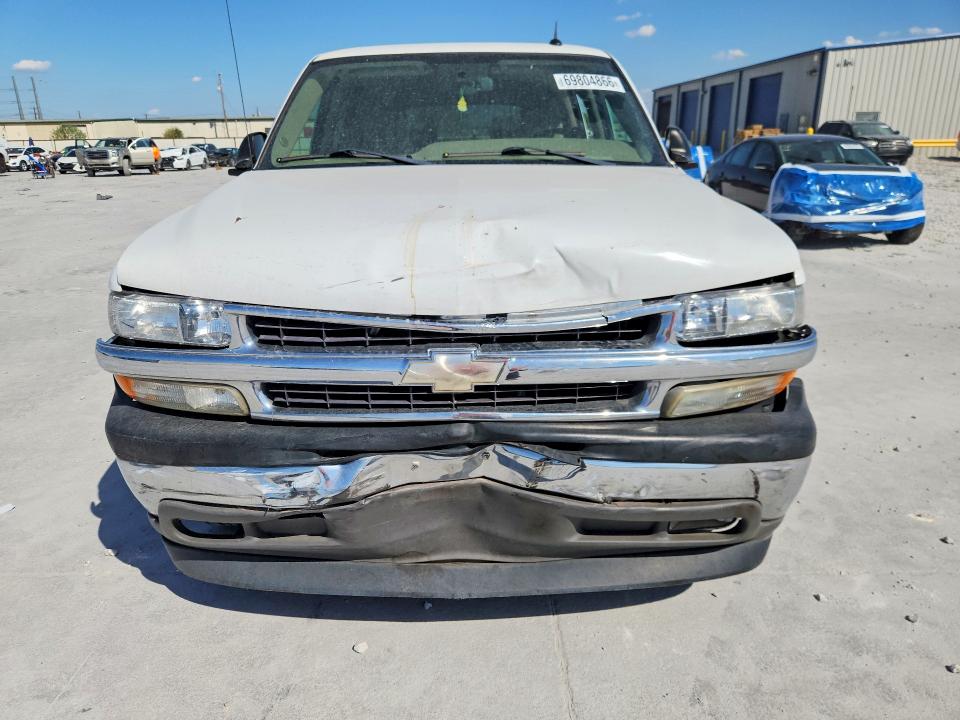 69804866 :رقم المزاد ، 1GNEC16Z25J203733 vin ، 2005 Chevrolet Suburban مزاد بيع