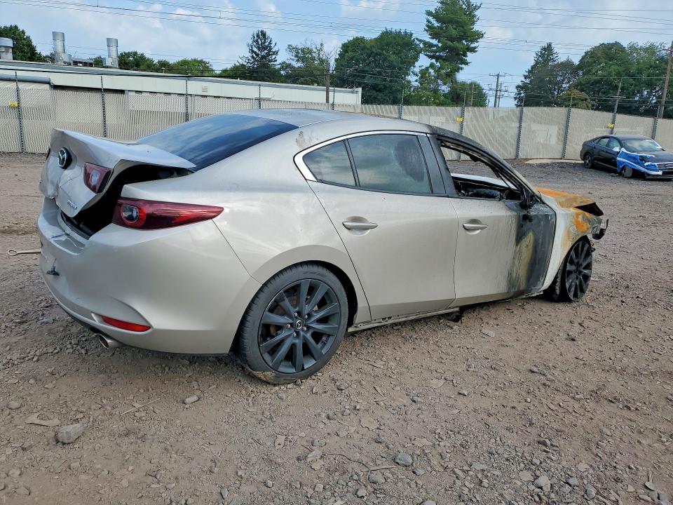 Продаж на аукціоні авто 2024 Mazda 3, vin: 3MZBPABM0RM413747, номер лоту: 69107536
