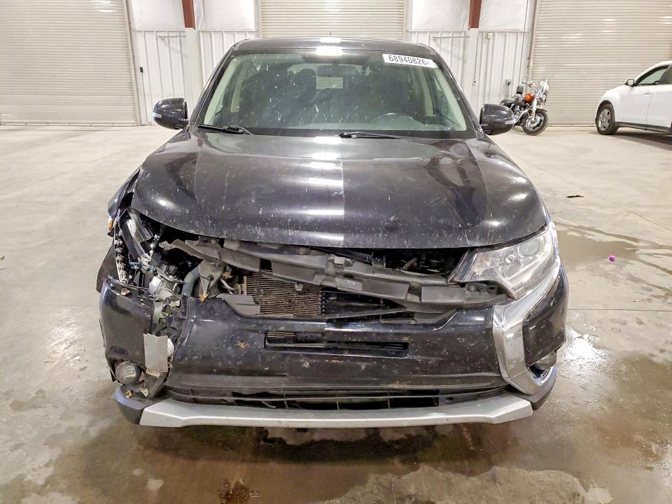 68940826 :رقم المزاد ، JA4AZ3A37GZ010884 vin ، 2016 Mitsubishi Outlander مزاد بيع
