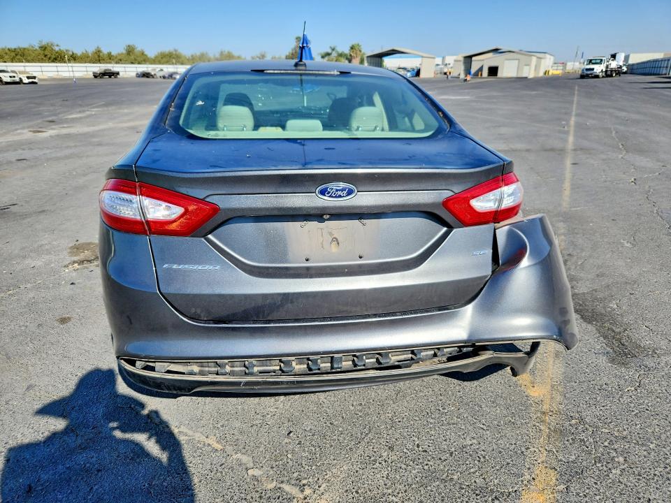 2015 Ford Fusion მანქანა იყიდება აუქციონზე, vin: 3FA6P0H76FR105860, აუქციონის ნომერი: 70196366