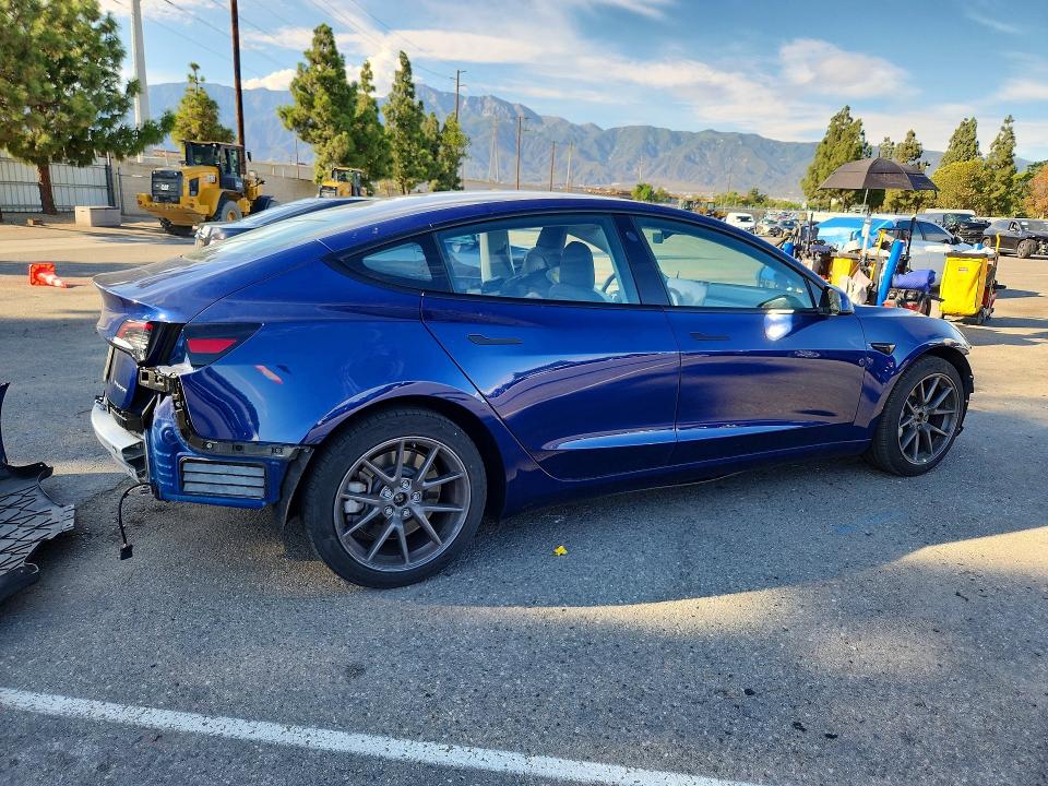 2021 Tesla Model 3 მანქანა იყიდება აუქციონზე, vin: 5YJ3E1EB5MF014921, აუქციონის ნომერი: 67655486
