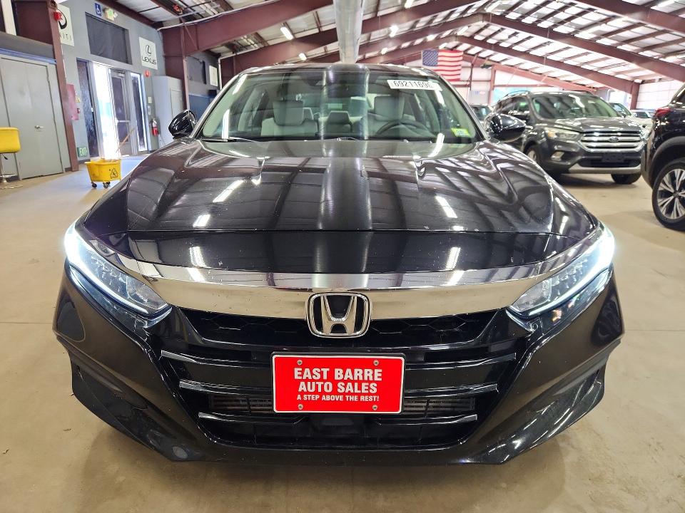 Aukcja sprzedaży 2018 Honda Accord, vin: 1HGCV1F16JA251526        , numer aukcji: 69211696
