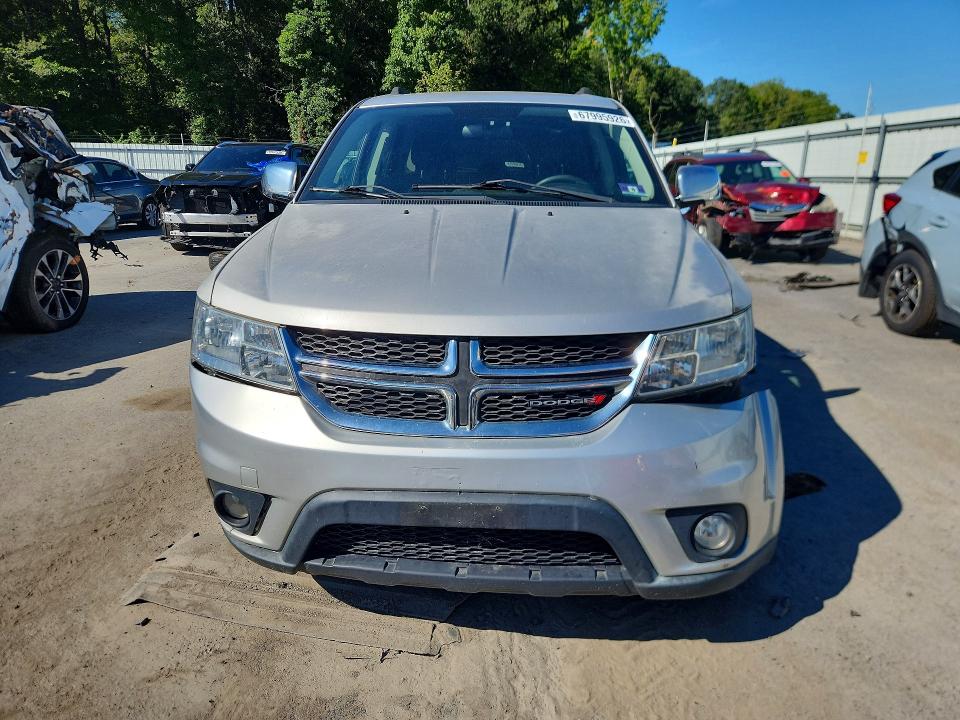 67995926 :رقم المزاد ، 3C4PDDBG2DT592501 vin ، 2013 Dodge Journey مزاد بيع