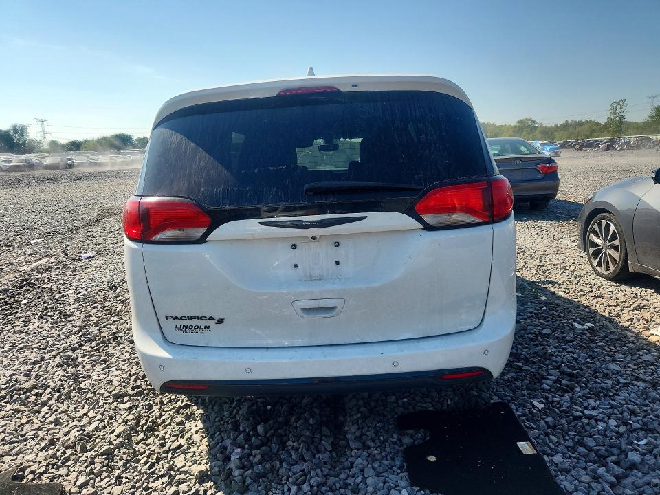 66824596 :رقم المزاد ، 2C4RC1EG0KR742014 vin ، 2019 Chrysler Pacifica مزاد بيع