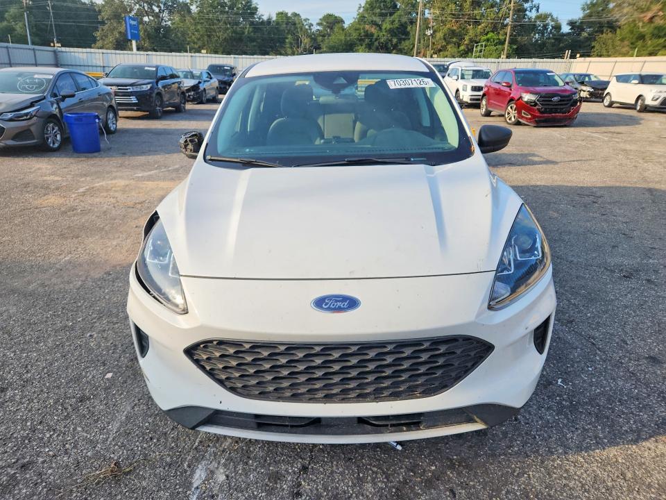 Продажа на аукционе авто 2022 Ford Escape, vin: 1FMCU0F60NUA06650, номер лота: 70307126