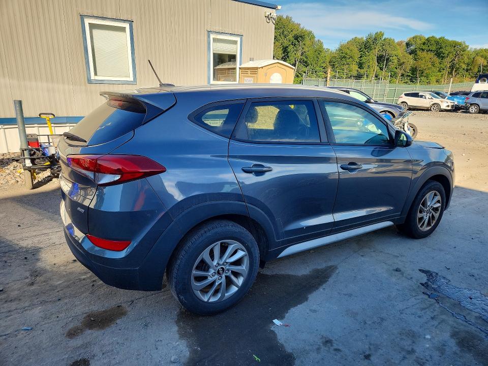 Продажа на аукционе авто 2017 Hyundai Tucson, vin: KM8J3CA48HU523460, номер лота: 68843816
