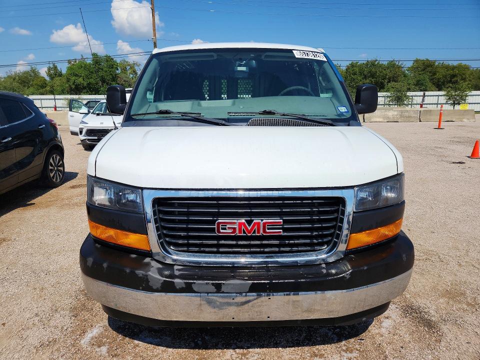 65738126 :رقم المزاد ، 1GTW7AFG9K1215356 vin ، 2019 Gmc Savana مزاد بيع