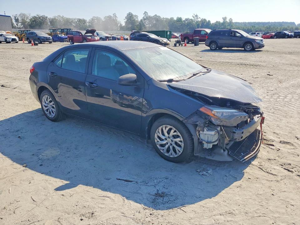 Продаж на аукціоні авто 2018 Toyota Corolla, vin: 5YFBURHE2JP752968, номер лоту: 67468046