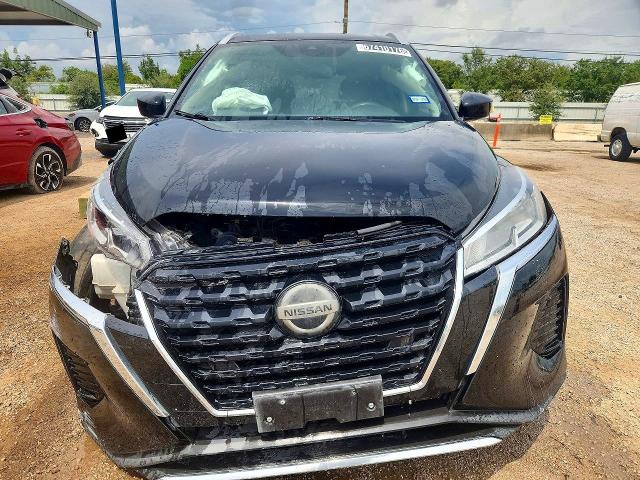 67410176 :رقم المزاد ، 3N1CP5CV1ML489758 vin ، 2021 Nissan Kicks مزاد بيع