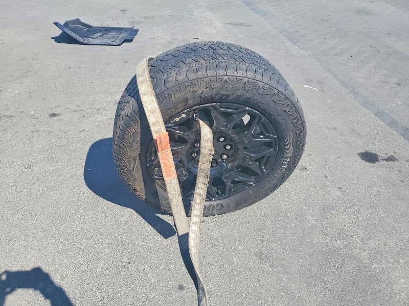 Продаж на аукціоні авто 2024 Gmc Hummer Suv, vin: 1GKB0NDE3RU106710, номер лоту: 68373856