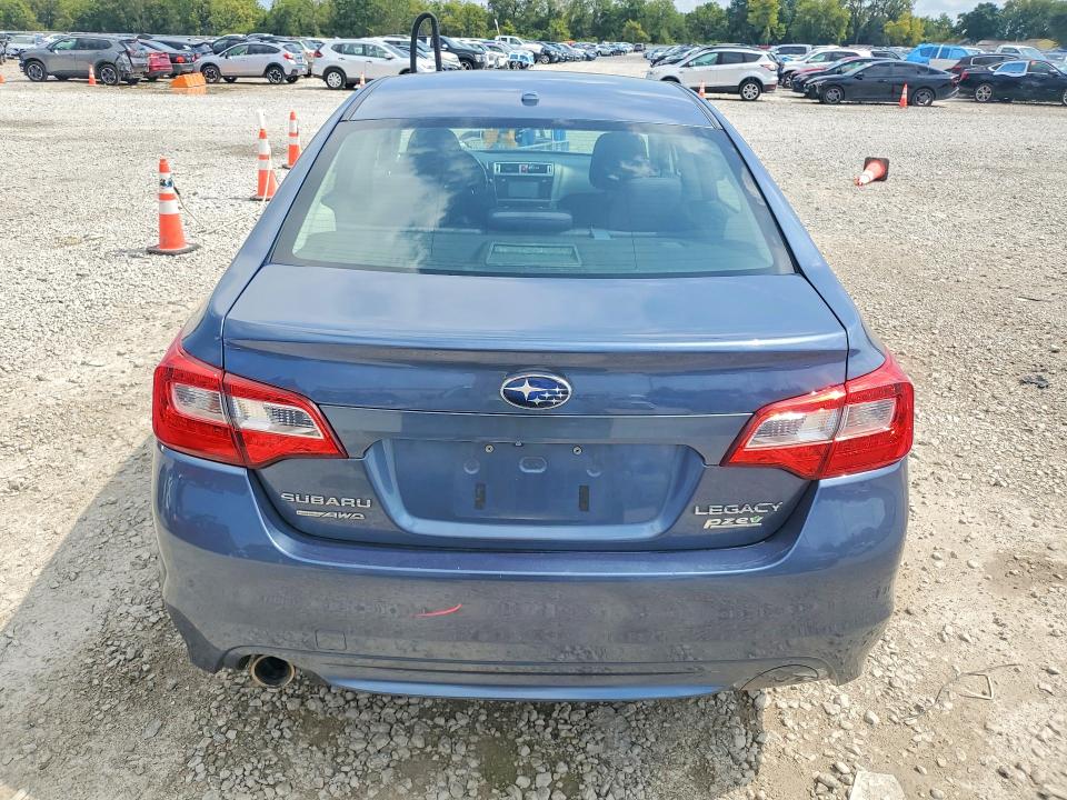 68004156 :رقم المزاد ، 4S3BNAC61F3052230 vin ، 2015 Subaru Legacy مزاد بيع