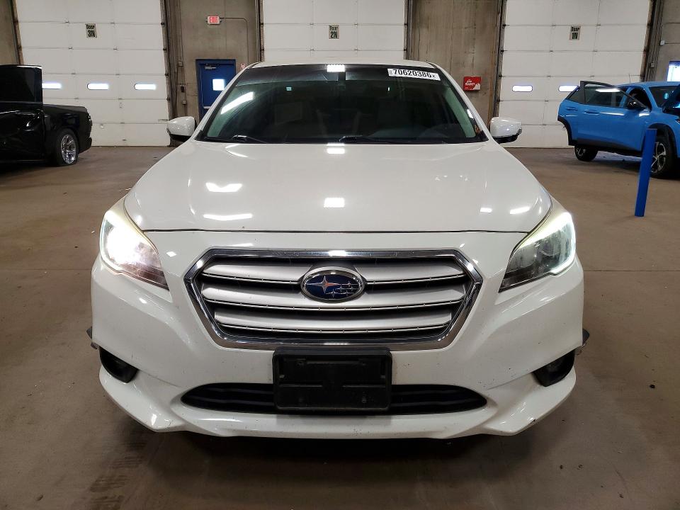 70620386 :رقم المزاد ، 4S3BNAF68H3056418 vin ، 2017 Subaru Legacy مزاد بيع