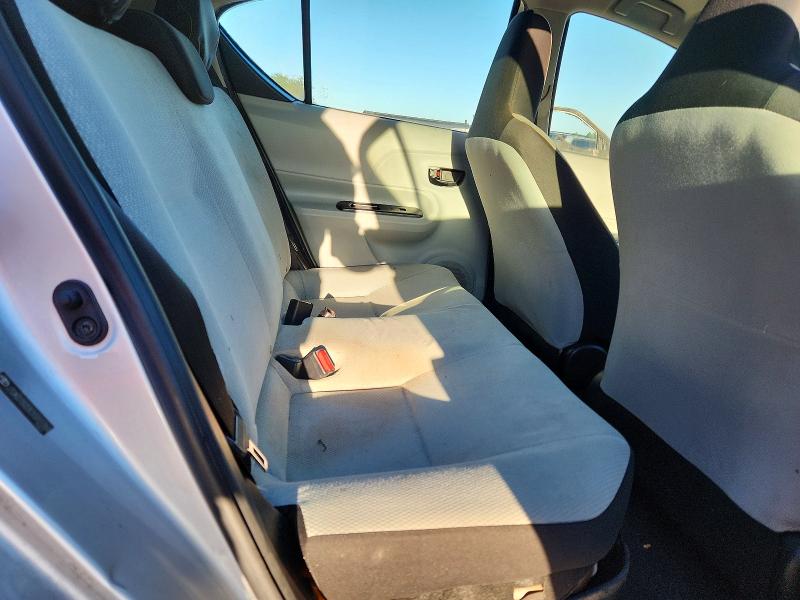 Продажа на аукционе авто 2012 Toyota Prius C, vin: JTDKDTB33C1010784, номер лота: 69842046