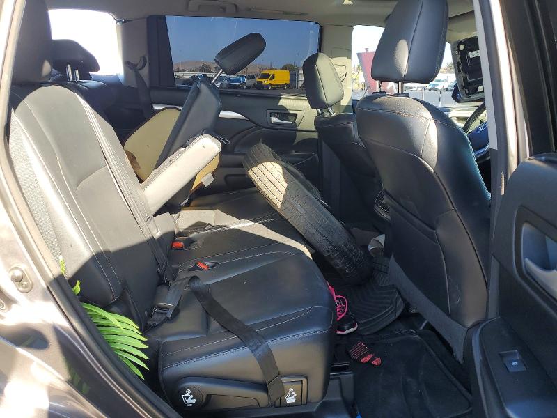 Продажа на аукционе авто 2015 Toyota Highlander, vin: 5TDJKRFH3FS122244, номер лота: 67913036