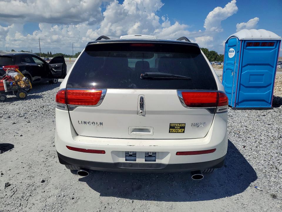 2013 Lincoln Mkx მანქანა იყიდება აუქციონზე, vin: 2LMDJ6JK0DBL32834, აუქციონის ნომერი: 68739176