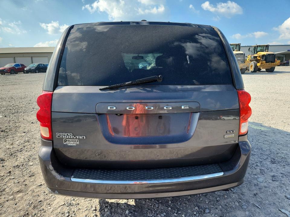 2017 Dodge Grand Caravan მანქანა იყიდება აუქციონზე, vin: 2C4RDGCG5HR862662, აუქციონის ნომერი: 69390256