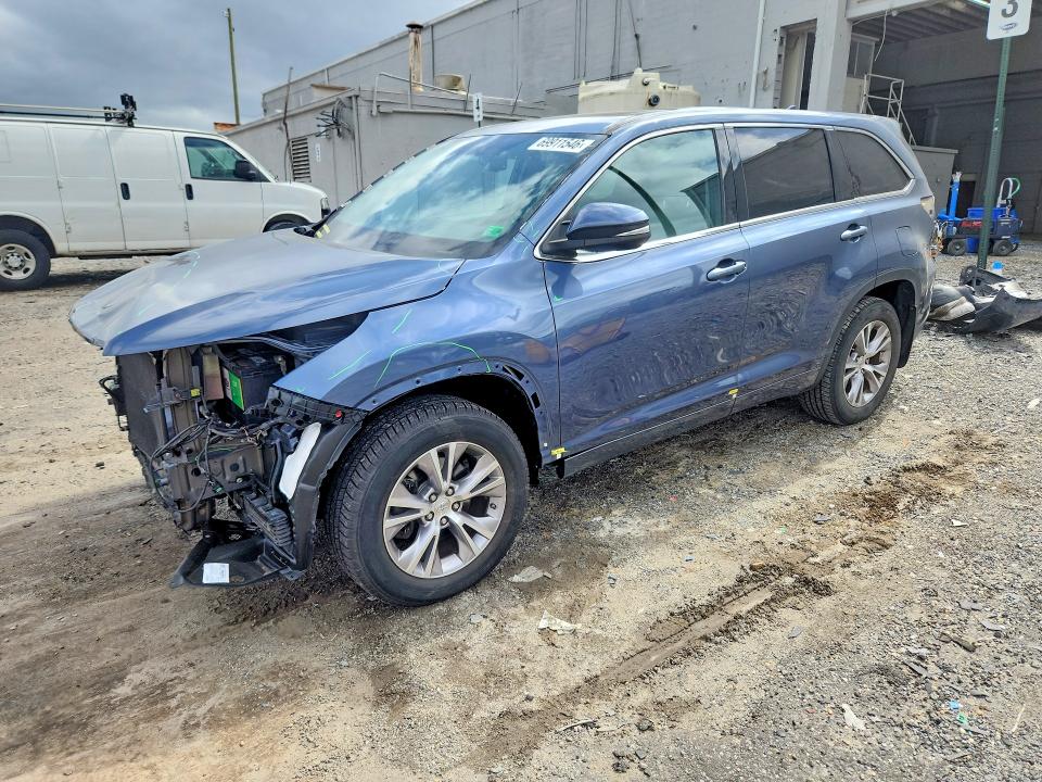 69911546 :رقم المزاد ، 5TDJKRFH6FS223861 vin ، 2015 Toyota Highlander مزاد بيع
