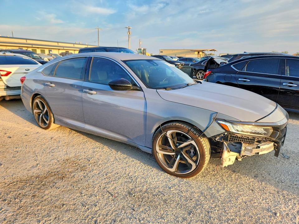 Продажа на аукционе авто 2021 Honda Accord, vin: 1HGCV1F34MA015124, номер лота: 70628246