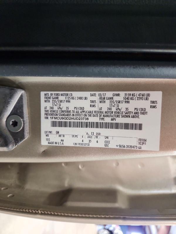 69945996 :رقم المزاد ، 1FMCU9GD2HUD23738 vin ، 2017 Ford Escape مزاد بيع