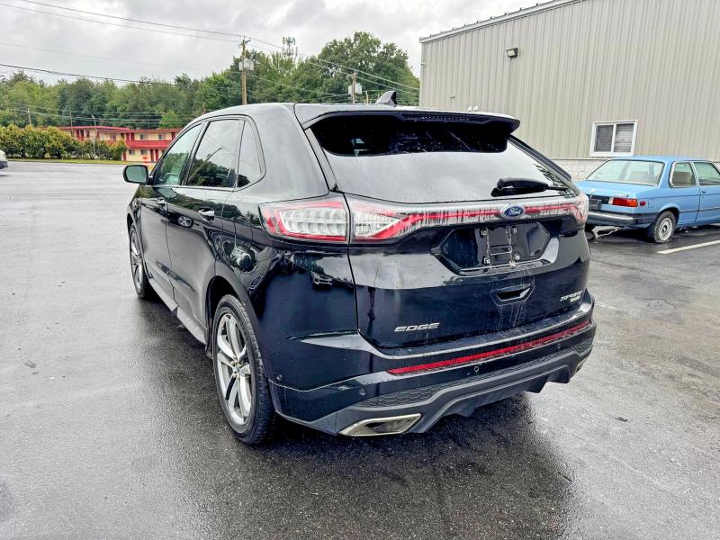67840146 :رقم المزاد ، 2FMPK4AP1JBC42030 vin ، 2018 Ford Edge مزاد بيع