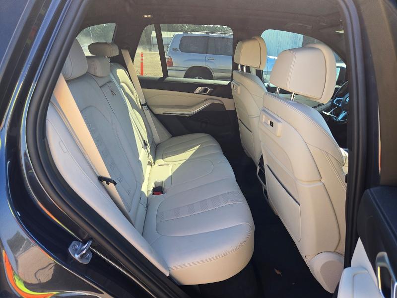 70495006 :رقم المزاد ، 5UXCR4C02N9K27441 vin ، 2022 Bmw X5 مزاد بيع
