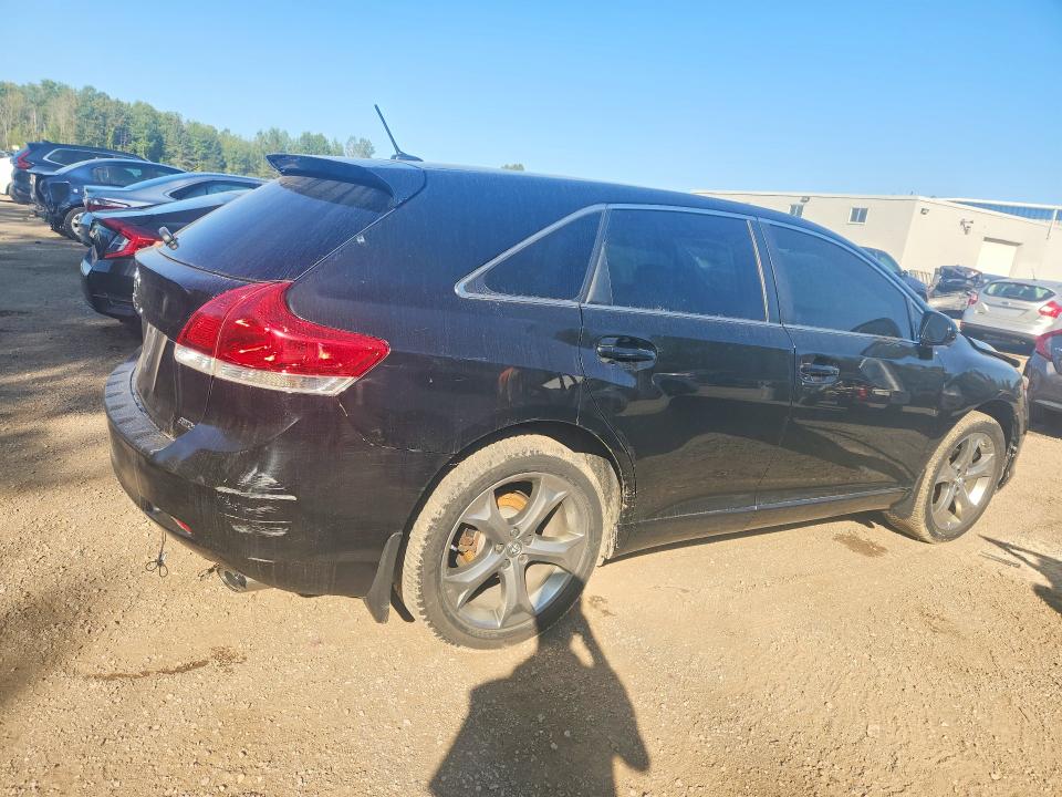 67137396 :رقم المزاد ، 4T3BK3BB5BU057988 vin ، 2011 Toyota Venza مزاد بيع