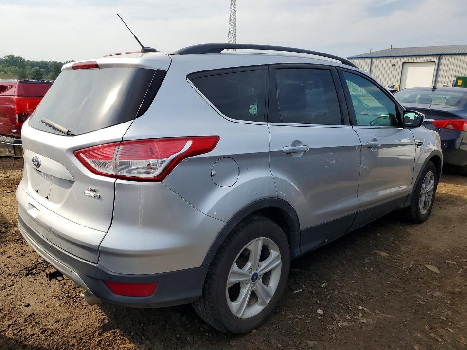 66562106 :رقم المزاد ، 1FMCU9GX8FUA94229 vin ، 2015 Ford Escape مزاد بيع