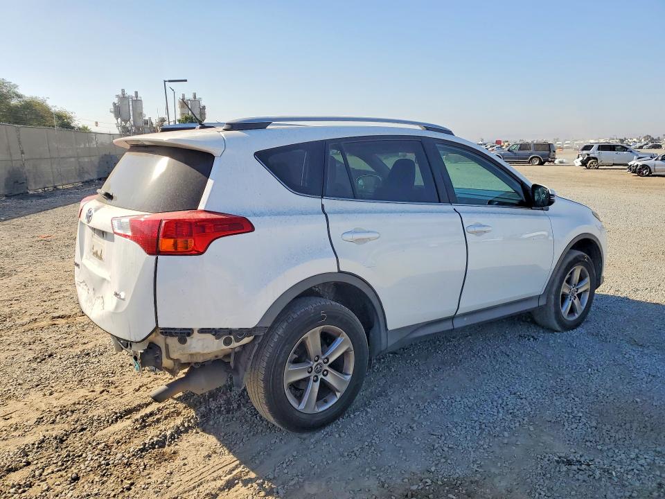 Продаж на аукціоні авто 2015 Toyota Rav4, vin: 2T3WFREV8FW151660, номер лоту: 70493696
