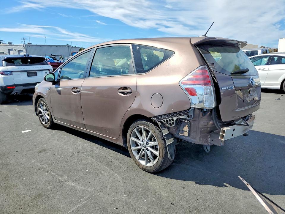 2015 Toyota Prius V მანქანა იყიდება აუქციონზე, vin: JTDZN3EU3FJ029260, აუქციონის ნომერი: 70301996