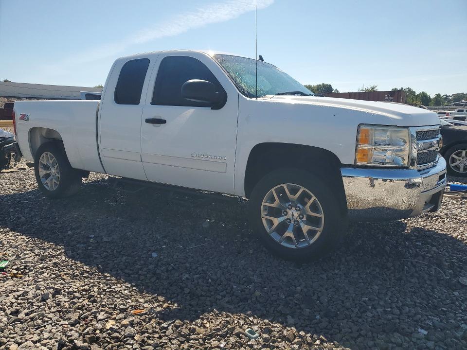 68201486 :رقم المزاد ، 1GCRKSE7XDZ142733 vin ، 2013 Chevrolet Silverado مزاد بيع