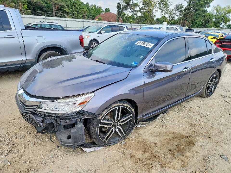 Продажа на аукционе авто 2017 Honda Accord, vin: 1HGCR3F90HA033551, номер лота: 68155366