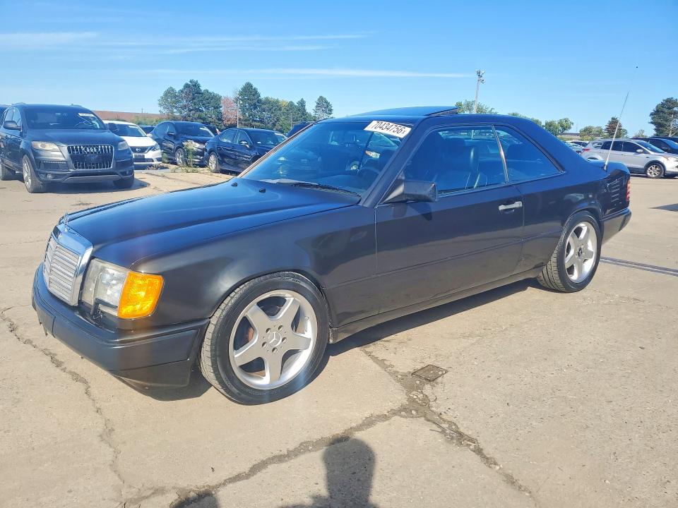 70434756 :رقم المزاد ، WDBEA50D6KB004417 vin ، 1989 Mercedes-benz 300 مزاد بيع