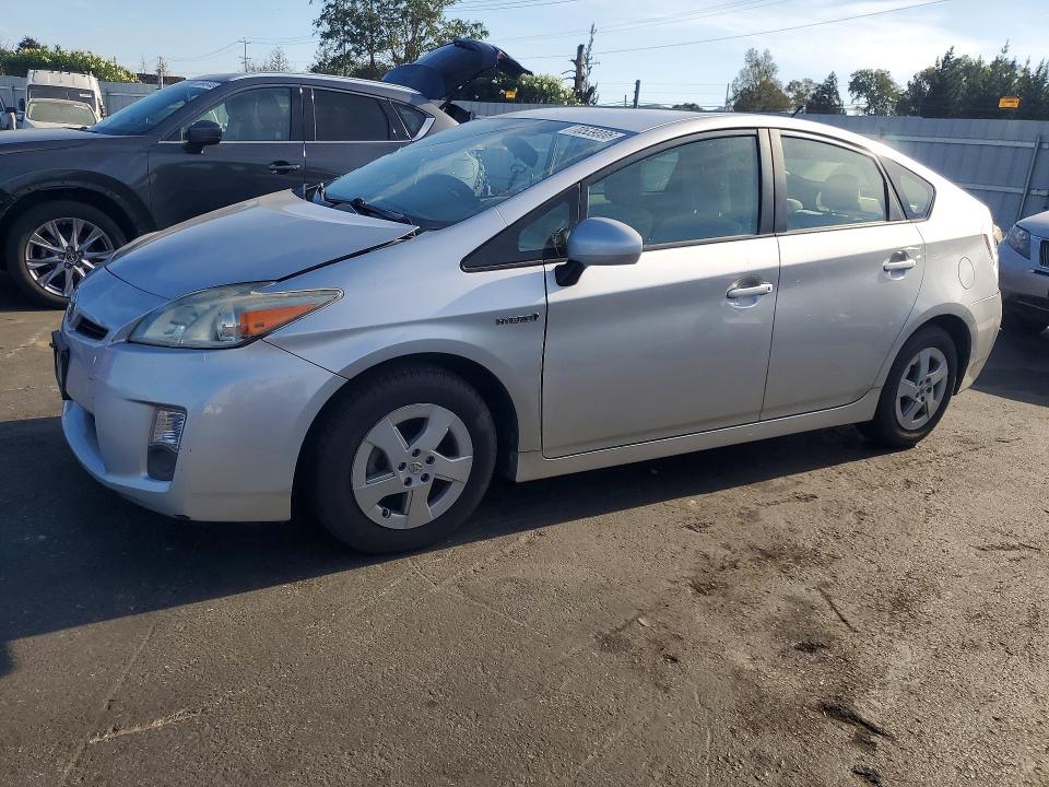 2011 Toyota Prius მანქანა იყიდება აუქციონზე, vin: JTDKN3DU7B5324478, აუქციონის ნომერი: 70539006