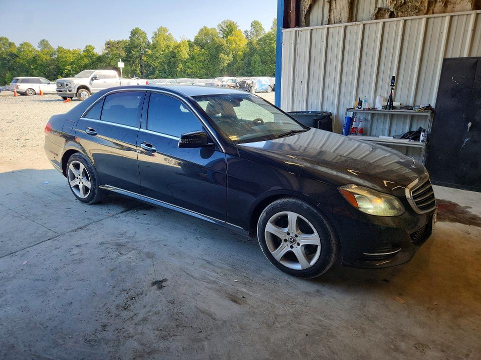 69869286 :رقم المزاد ، WDDHF8JB6GB178726 vin ، 2016 Mercedes-benz E مزاد بيع