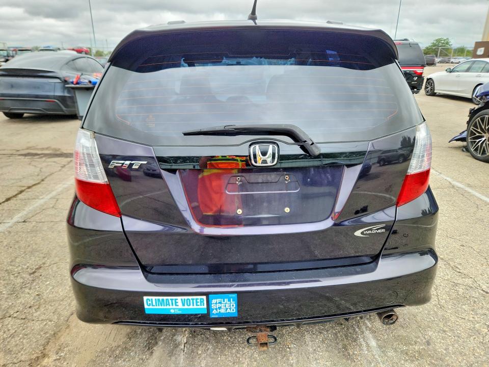 Продажа на аукционе авто 2013 Honda Fit, vin: JHMGE8H51DC023658, номер лота: 68984396