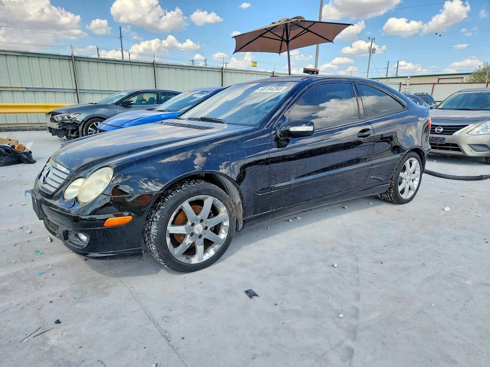 68194266 :رقم المزاد ، WDBRN40J05A650584 vin ، 2005 Mercedes-benz C مزاد بيع