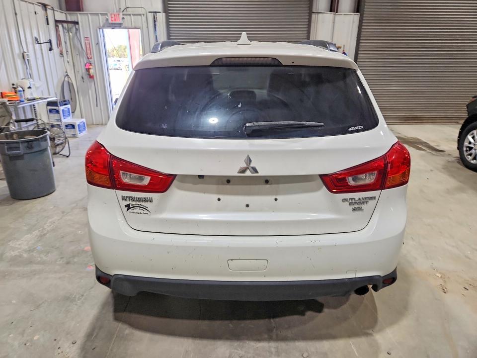 68618286 :رقم المزاد ، JA4AR4AW4HZ027613 vin ، 2017 Mitsubishi Outlander Sport مزاد بيع