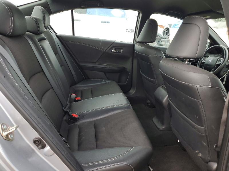 67805136 :رقم المزاد ، 1HGCR2F5XGA244004 vin ، 2016 Honda Accord مزاد بيع