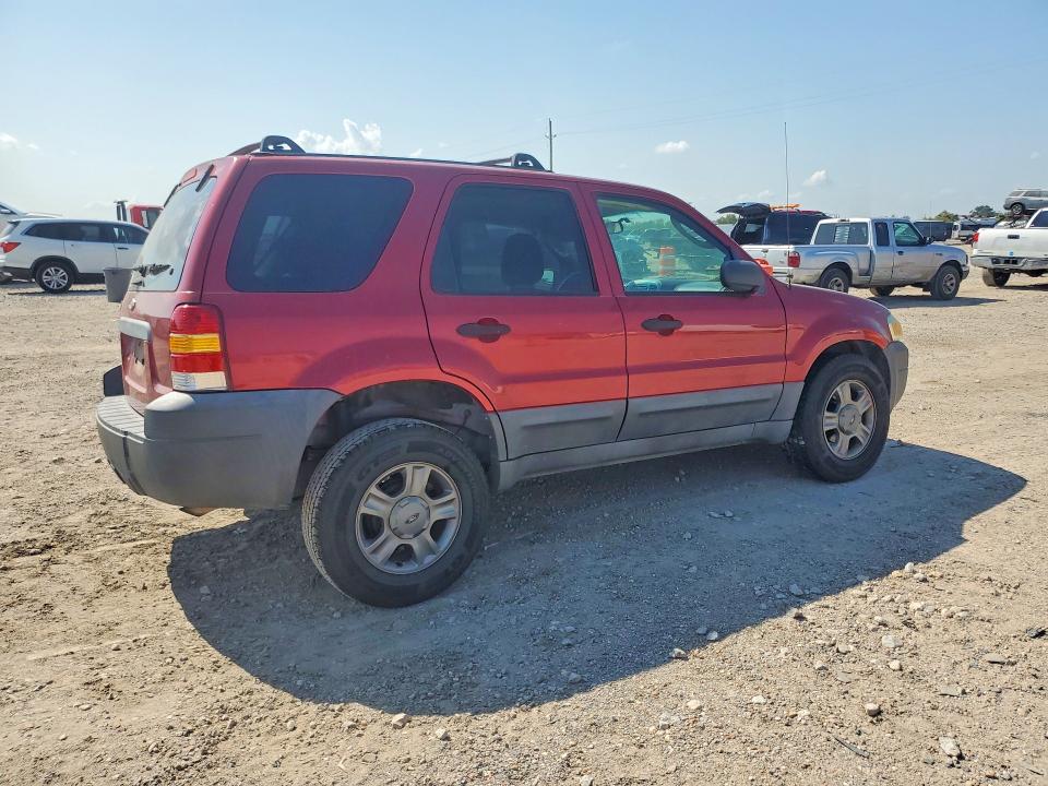 2005 Ford Escape მანქანა იყიდება აუქციონზე, vin: 1FMCU02Z55KC52458, აუქციონის ნომერი: 70058896