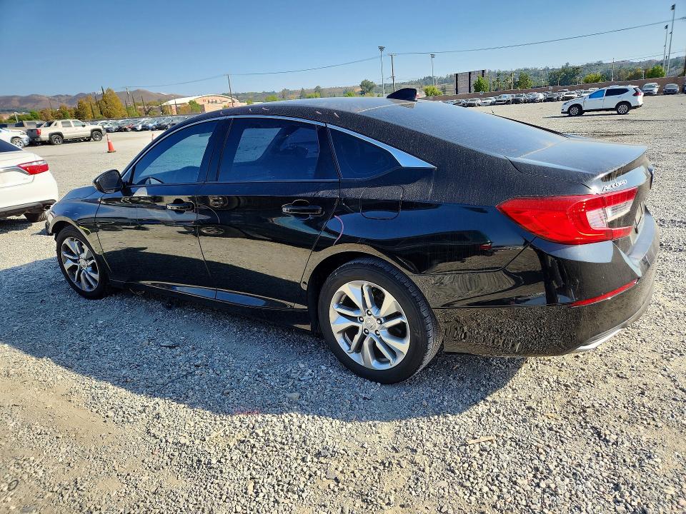 Продаж на аукціоні авто 2018 Honda Accord, vin: 1HGCV1F19JA266408, номер лоту: 69424086