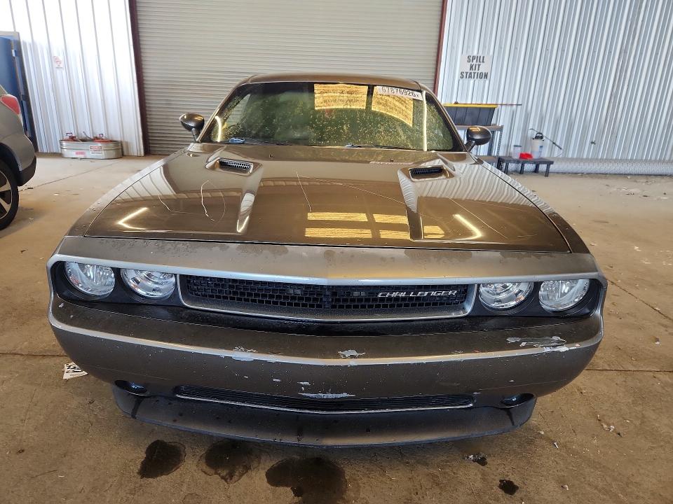 67876926 :رقم المزاد ، 2C3CDYAG1CH204614 vin ، 2012 Dodge Challenger مزاد بيع