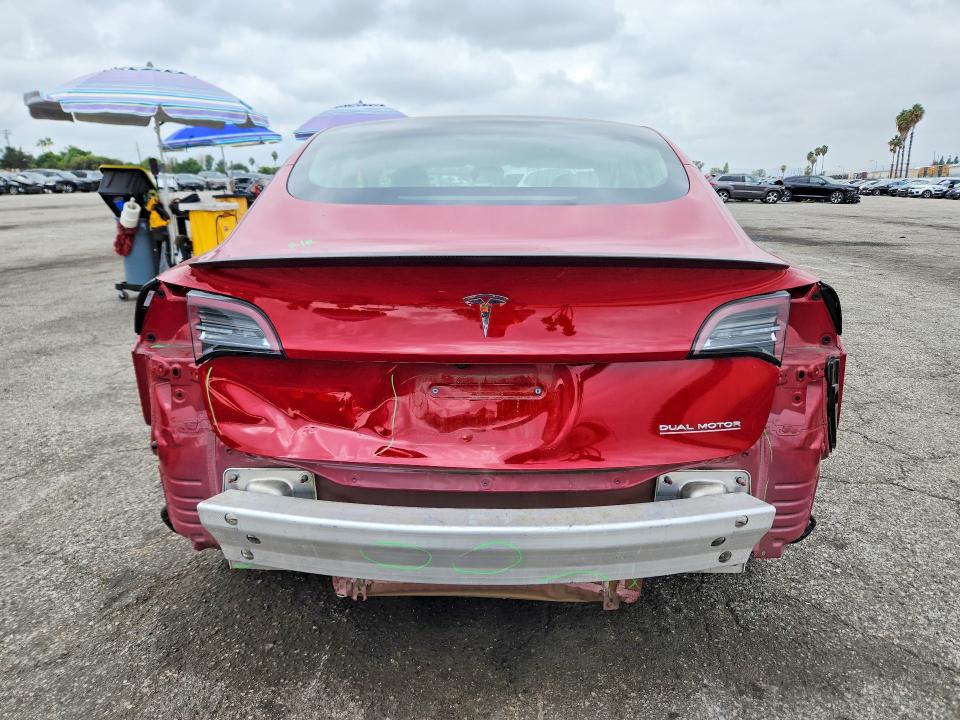 Продажа на аукционе авто 2019 Tesla Model 3, vin: 5YJ3E1EB0KF477594, номер лота: 69337966
